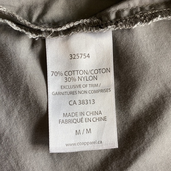 Field & Streams Grey Button Down Short Sleeved Shirt - Picture 11 of 12